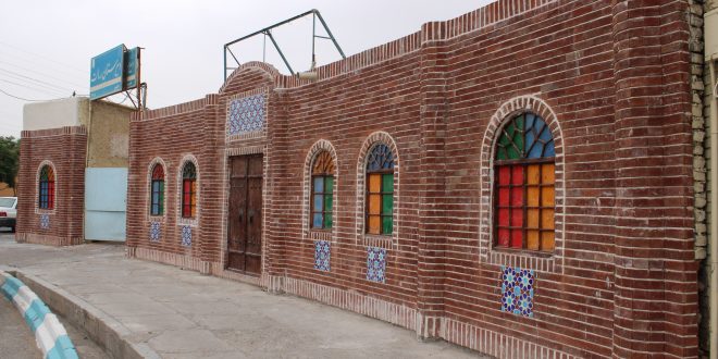 اجرای پروژه نمای آجری دیوار مدرسه رسالت واقع در میدان مولانا